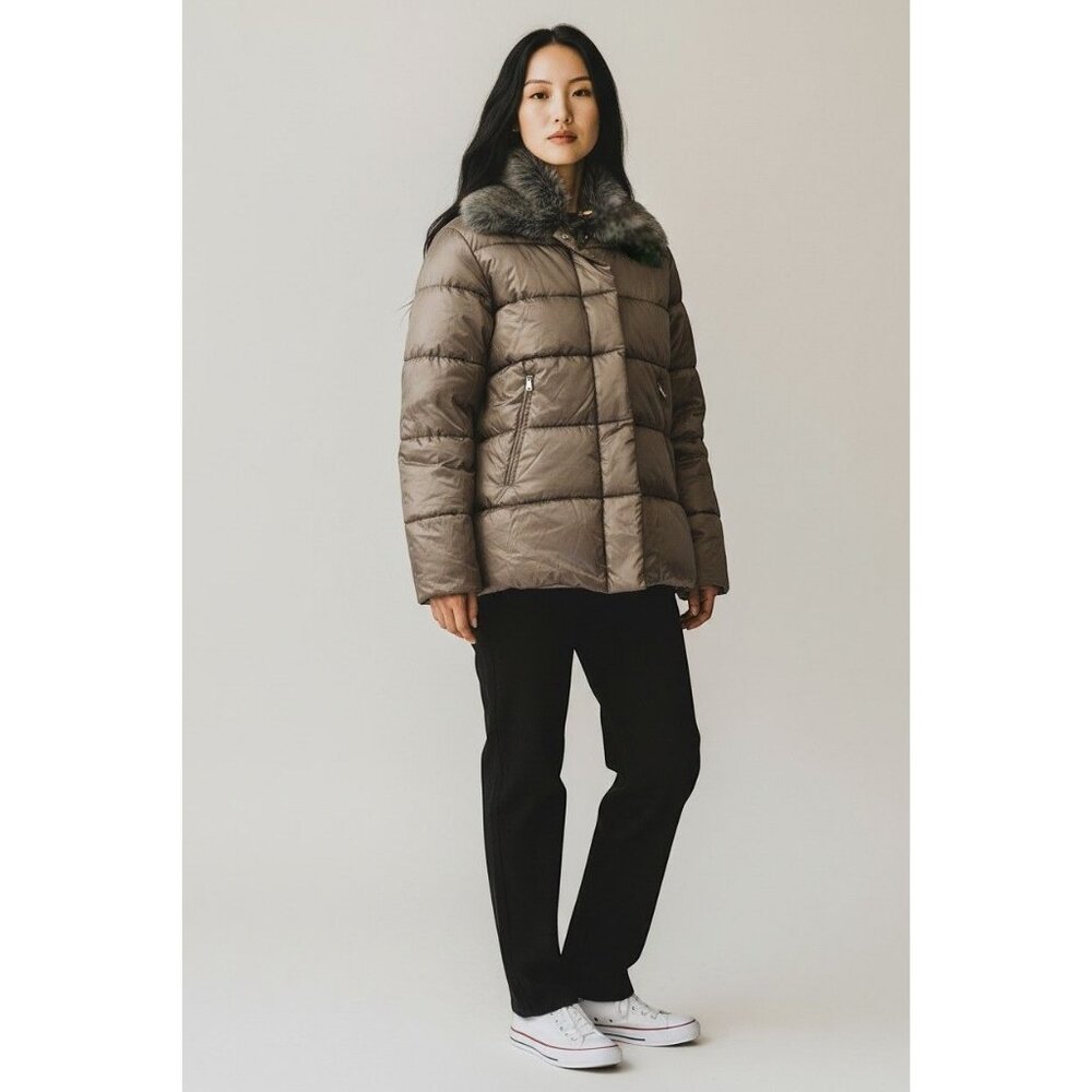 Farm Rio Women's Puffer Jacket Faux Fur Collar Brown Size Large New with Tag